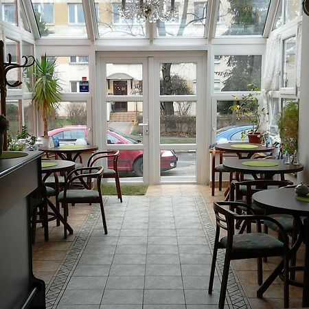 Hotel Skalka à Prague Extérieur photo