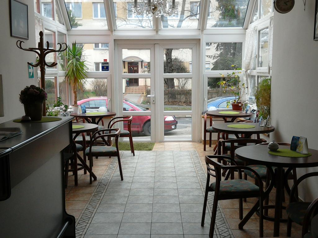 Hotel Skalka à Prague Extérieur photo